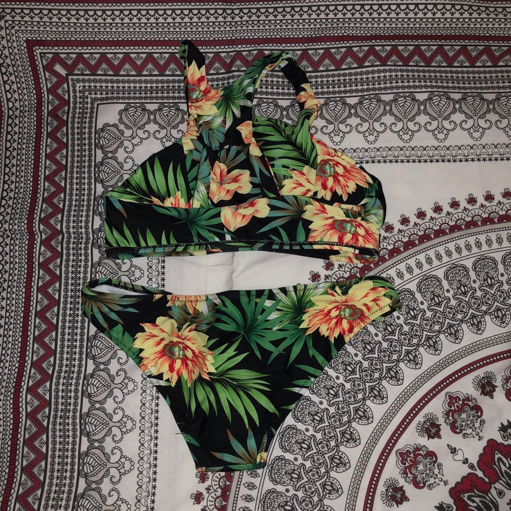 Size medium bikini!